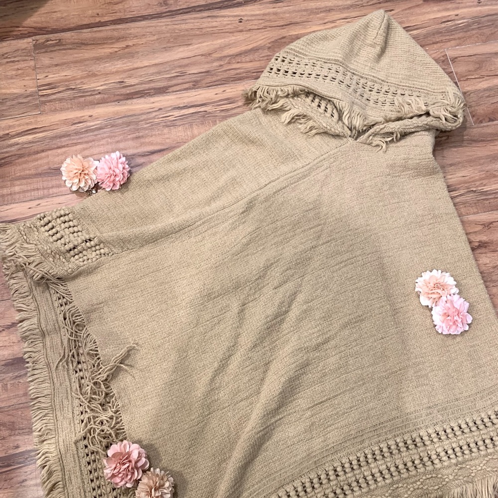 Oversized Knitted Poncho